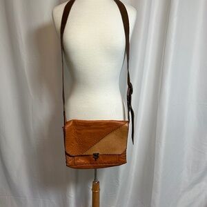 HANDCRAFTED AKUTUN ARTISAN LEATHER HAND STITCHED BAG WITH ADJUSTABLE STRAP